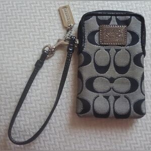 Coach Poppy Signature Phone Wristlet Wallet